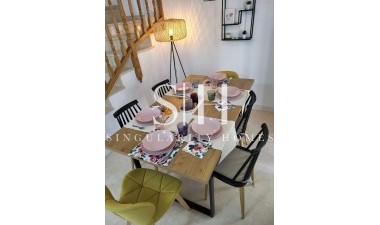 Перепродажа - Casa - San Miguel de Salinas - Ciudad de las comunicaciones