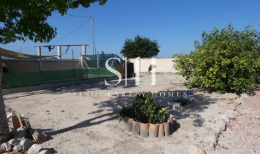 Odsprzedaż - Villa - Rafal