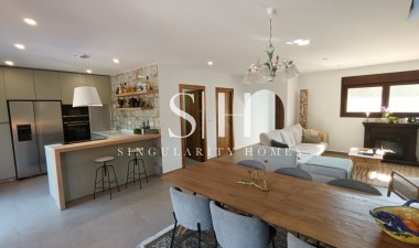 Odsprzedaż - Villa - Pinar de Campoverde