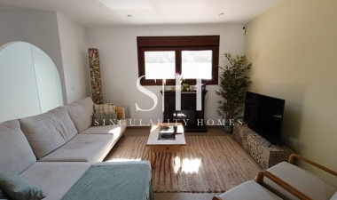 Odsprzedaż - Villa - Pinar de Campoverde