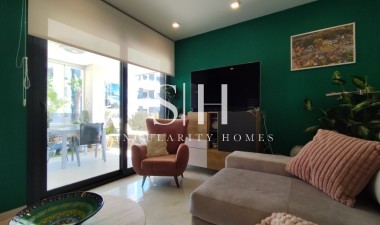 Resale - Apartment / flat - Orihuela Costa