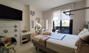 Resale - Apartment / flat - Orihuela Costa