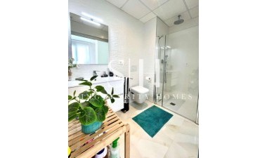 Resale - Apartment / flat - Orihuela Costa