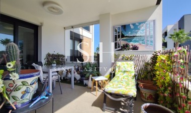 Resale - Apartment / flat - Orihuela Costa