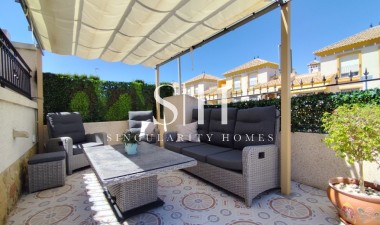 Resale - Villa - Orihuela Costa - Villamartin