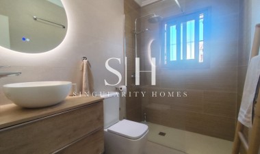 Resale - Villa - Orihuela Costa - Villamartin