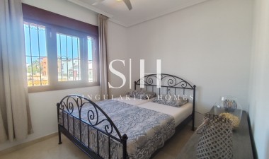 Resale - Villa - Orihuela Costa - Villamartin