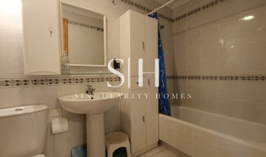 Återförsäljning - Lägenhet / lägenhet - Torrevieja