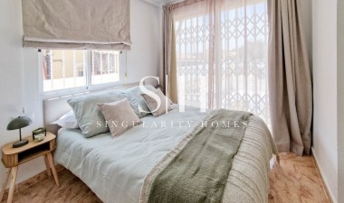 Odsprzedaż - Villa - Torrevieja