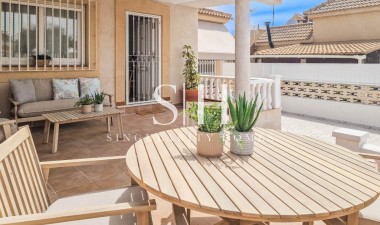 Odsprzedaż - Villa - Torrevieja