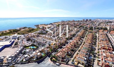 Odsprzedaż - Villa - Torrevieja