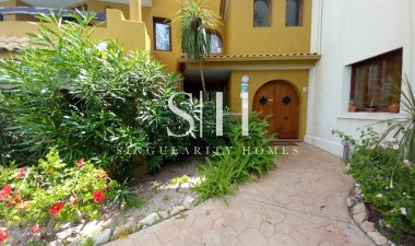 Перепродажа - Квартира / квартира - Punta Prima