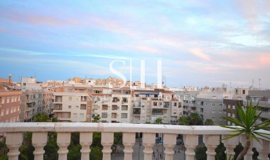 Herverkoop - Appartement / flat - Torrevieja - Playa del Cura