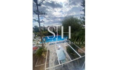 Odsprzedaż - Villa - Los Balcones - Costa Blanca