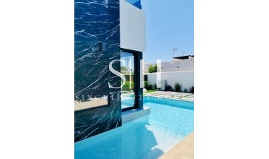 Wiederverkauf - Villa - Torrevieja - Torretas