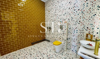 Resale - House - Torrevieja - Aguas Nuevas