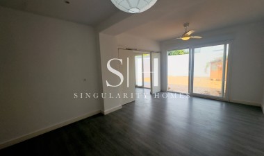 Resale - House - Torrevieja - Aguas Nuevas