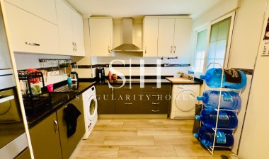 Herverkoop - Appartement / flat - Torrevieja - CENTER