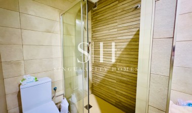 Herverkoop - Appartement / flat - Torrevieja - CENTER