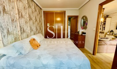 Herverkoop - Appartement / flat - Torrevieja - CENTER