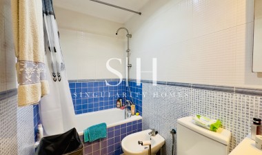 Herverkoop - Appartement / flat - Torrevieja - CENTER