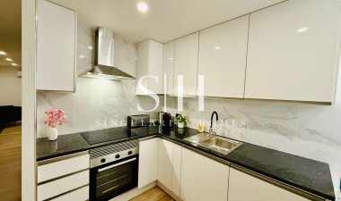 Återförsäljning - Lägenhet / lägenhet - Torrevieja - Playa del Acequión