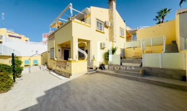 Resale - Villa - Orihuela Costa - Playa Flamenca
