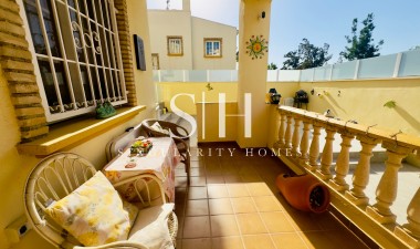 Resale - Villa - Orihuela Costa - Playa Flamenca