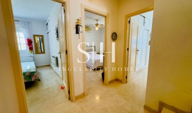 Resale - Villa - Orihuela Costa - Playa Flamenca