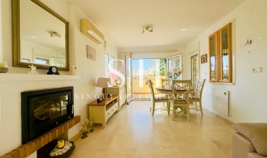 Resale - Villa - Orihuela Costa - Playa Flamenca