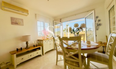 Resale - Villa - Orihuela Costa - Playa Flamenca