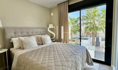 Перепродажа - Villa - Orihuela Costa - Costa Blanca