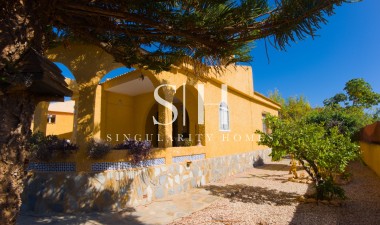 Återförsäljning - Villa - La Siesta - Costa Blanca