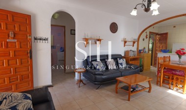Återförsäljning - Villa - La Siesta - Costa Blanca