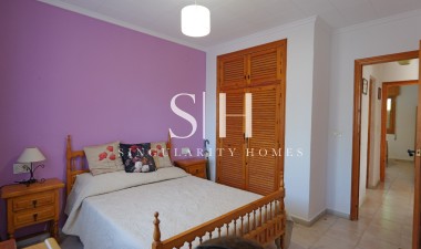 Återförsäljning - Villa - La Siesta - Costa Blanca