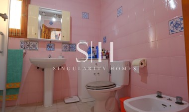 Återförsäljning - Villa - La Siesta - Costa Blanca