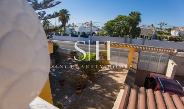 Återförsäljning - Villa - La Siesta - Costa Blanca