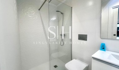 Herverkoop - Villa - Torrevieja - La Siesta - El Salado - Torreta