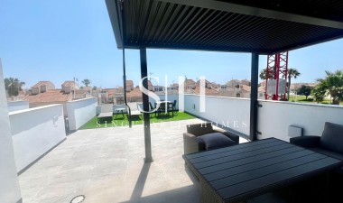 Herverkoop - Villa - Torrevieja - La Siesta - El Salado - Torreta