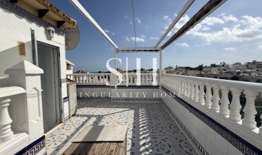 Odsprzedaż - Dom - San Miguel de Salinas - Inland