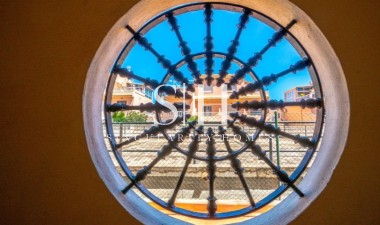 Herverkoop - Appartement / flat - Torrevieja - Costa Blanca