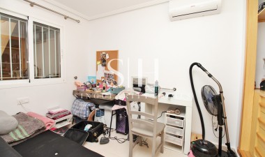 Herverkoop - Appartement / flat - Playa Flamenca