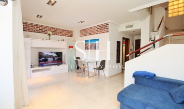 Resale - Apartment / flat - Orihuela Costa - Cabo Roig
