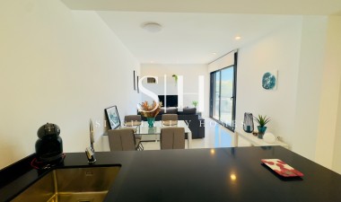 Resale - Apartment / flat - Orihuela Costa - Los Almendros - La Florida