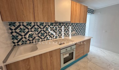 Herverkoop - Appartement / flat - Torrevieja - Acequion