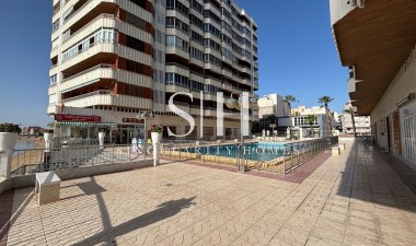 Herverkoop - Appartement / flat - Torrevieja - Acequion