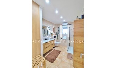 Återförsäljning - Villa - San Miguel de Salinas - Inland