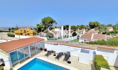 Återförsäljning - Villa - San Miguel de Salinas - Inland