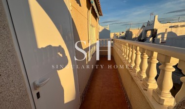 Resale - Villa - Torrevieja - Carrefour