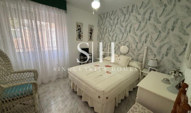 Resale - Villa - Torrevieja - Carrefour